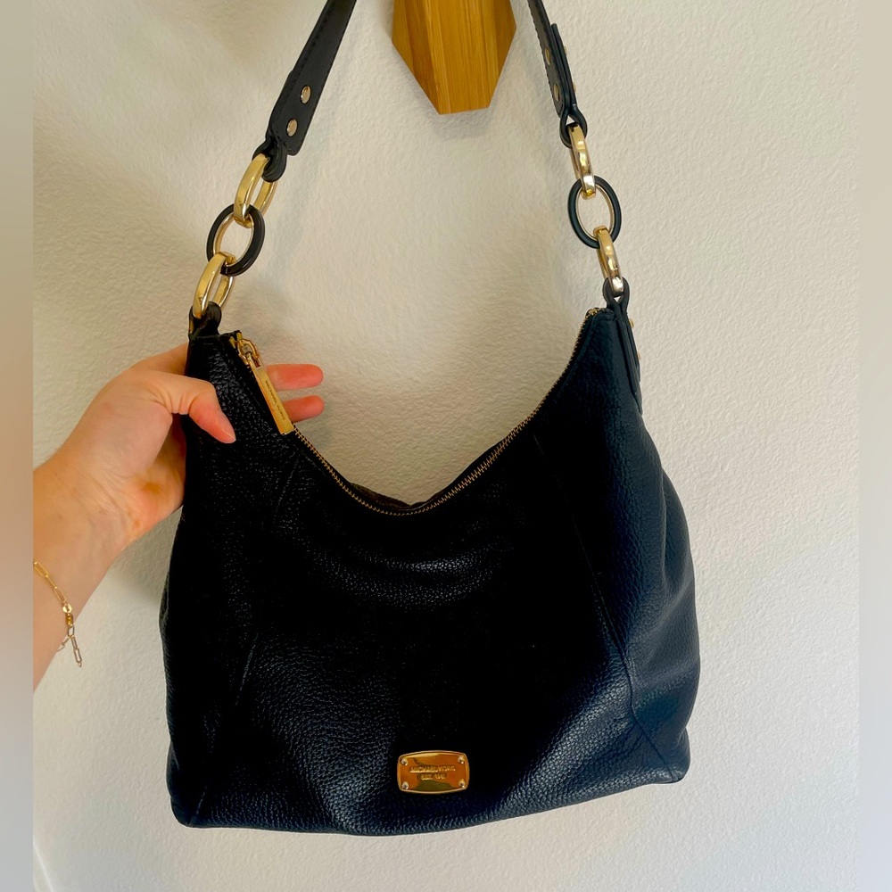 Michael Kors Black Leather Purse shoulder tote